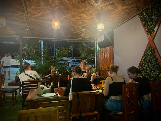 Opinii despre Green Paradise Rawai กรีน​พาราไดซ์​ราไวย์ în Phuket - การบริการอาหารและที่พัก