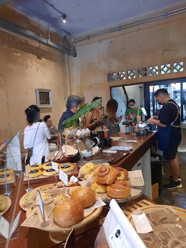 โคเล เบเกอรี่ บาร์ - KOLé Bakery Bar - เมือง