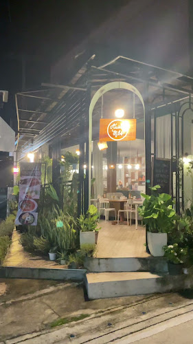 Opinii despre Austin Ribs Phuket în Muang - การบริการอาหารและที่พัก