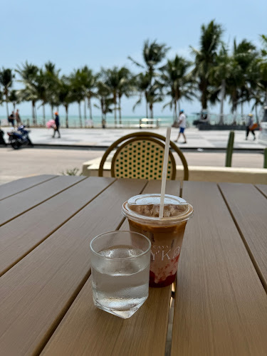 Opinii despre CASA MYKA (คาซ่ามิก้า) în อำเภอบางละมุง - การบริการอาหารและที่พัก