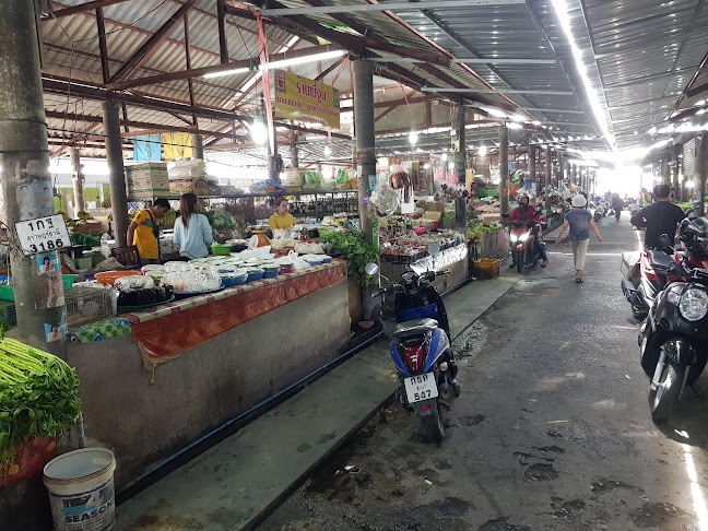 G3F4+25Q, Laemdin market Chaweng, อำเภอเกาะสมุย สุราษฎร์ธานี 84320