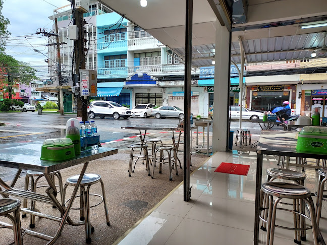 Tumrub Suki Khao Pad Pu Hatyai - อำเภอหาดใหญ่