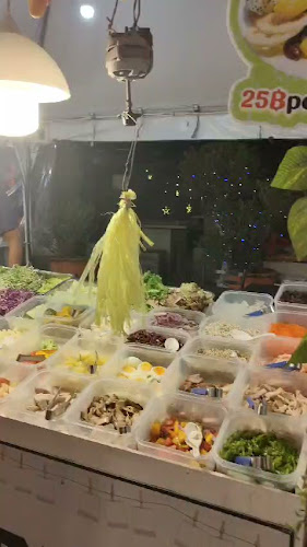 คนเดินหน้า มอ - อำเภอเกาะสมุย