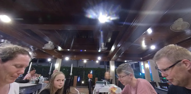 ลอบสเตอร์แอนด์พรอน