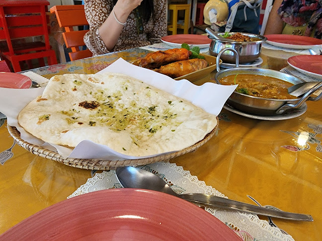 ร้านอาหารอินเดียนมัสเต คเณชา - การบริการอาหารและที่พัก