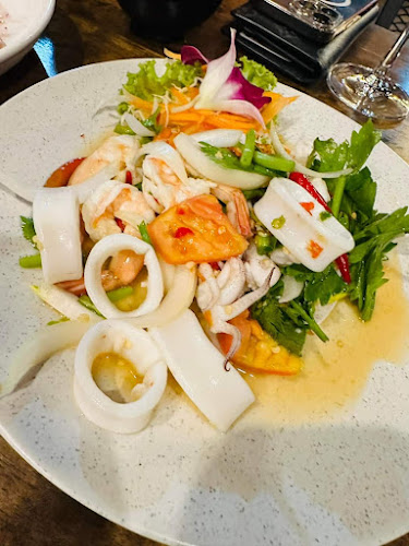 17 2 ซอย ธรรมโชติอุทิศ 2 ตำบล หาดใหญ่ อำเภอหาดใหญ่ สงขลา 90110