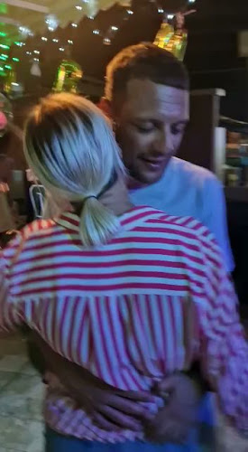 Buddha Lounge & Bar - การบริการอาหารและที่พัก