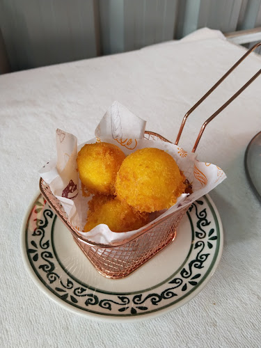 GR cafe กมลา ภูเก็ต