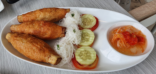 Comentarii opinii despre วีที แหนมเนือง หัวรถไฟ