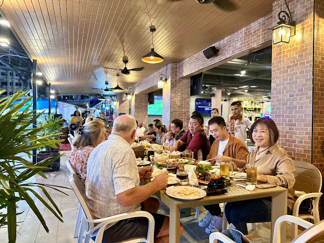 Outback Paradise restaurant