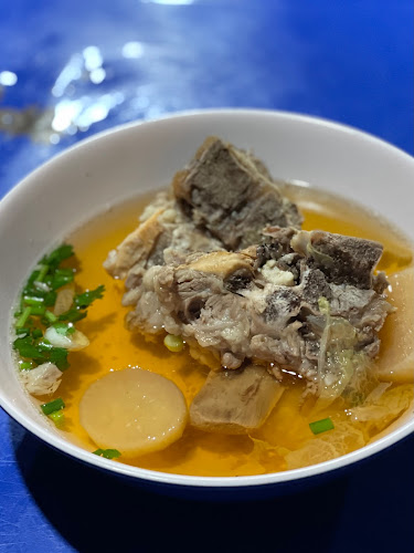 Opinii despre บะหมี่ ชุนฮั้ว เกี๊ยวปู หมูแดง (หัวรถไฟ) în อำเภอเมืองนครราชสีมา - การบริการอาหารและที่พัก