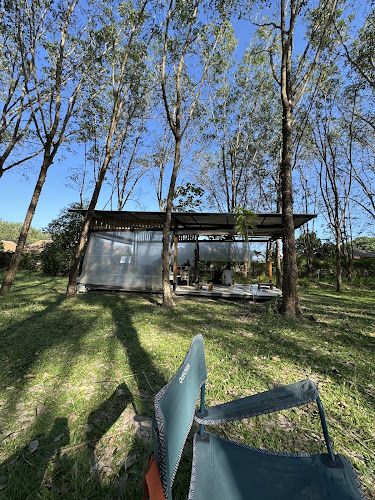 Gomunoki•Slow Bar - การบริการอาหารและที่พัก