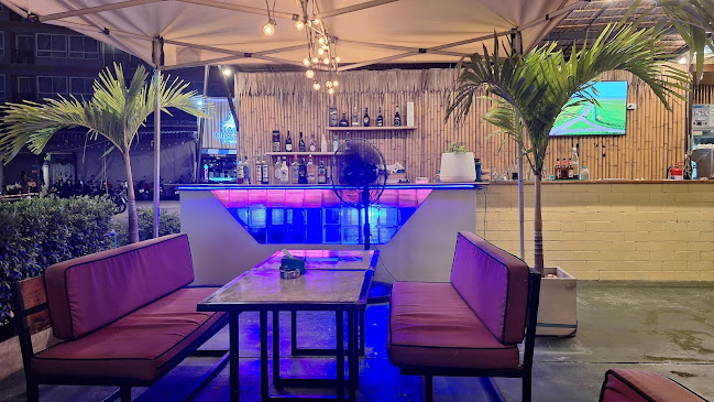 เดอะปาร์ม 29 ห้องอาหารและเลานจ์บาร์ - การบริการอาหารและที่พัก