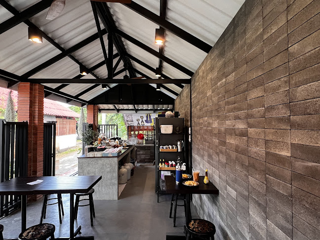 130 ถนนศรีภูวนารถใน ตำบล หาดใหญ่ อำเภอหาดใหญ่ สงขลา 90110