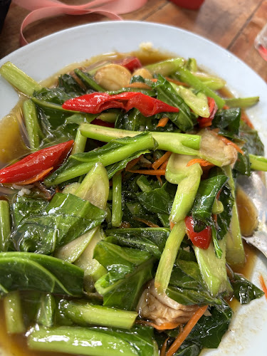 ร้านอาหารบังเสม ซีฟู้ด - การบริการอาหารและที่พัก