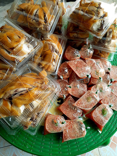 Opinii despre ไก่ต้มน้ำปลากาญจนา în อำเภอบางบัวทอง - การบริการอาหารและที่พัก