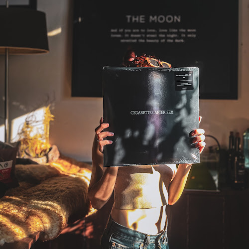 Dedicate Flower’s Cafe - การบริการอาหารและที่พัก