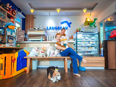 Lang Baan (หลังบ้าน) Dog Cafe & Pet Friendly