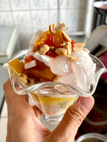 Opinii despre ร้านดีเด่นไอสครีม โคราช(ไม่มีสาขา) în อำเภอเมืองนครราชสีมา - การบริการอาหารและที่พัก