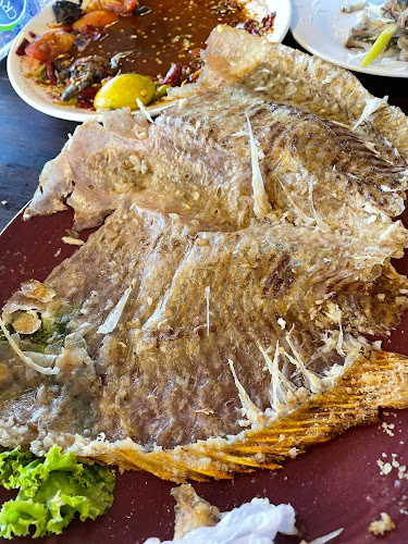 ไต๋กิ๊ก เมี่ยงปลาเผา - อำเภอเกาะสมุย