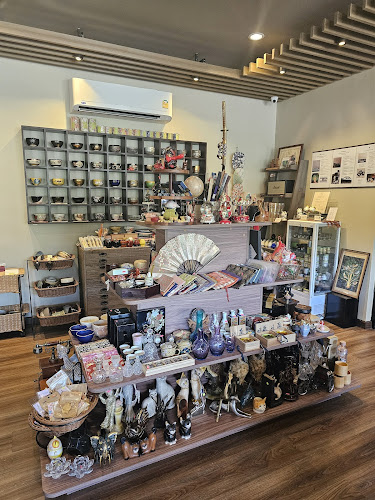 Opinii despre Camellia Matcha Space în อำเภอบางละมุง - การบริการอาหารและที่พัก