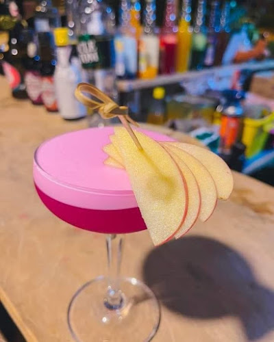 Comentarii opinii despre Action Street