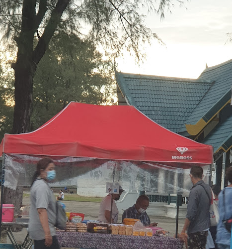 ตลาดปลายแหลมสะพานหิน