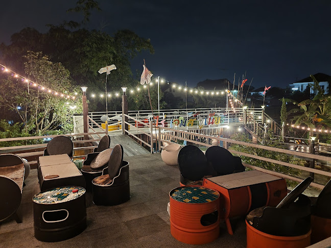 James Jr. Farmhouse - อำเภอศรีราชา