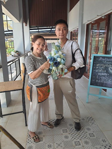 Comentarii opinii despre เฮือนคำพลอย หลักเมืองมาร์เกต