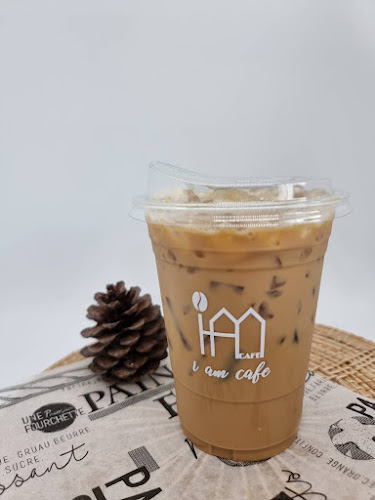 I am cafe สุรนารีวิลล์บ้านเกาะ - การบริการอาหารและที่พัก