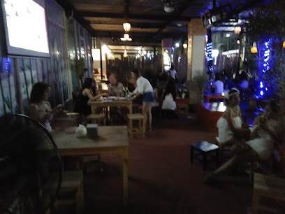 สถานีฉลอง