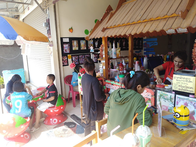 ร้านกาแฟ Nutcoffee สาขาสนม(NUT COFFEE) - การบริการอาหารและที่พัก