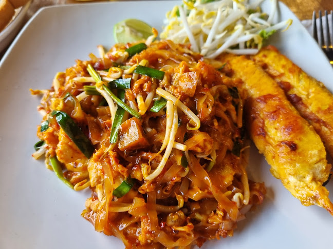 546 ซ.ปฏัก24 ต.กะรน อ.เมือง ตำบล กะรน อำเภอเมืองภูเก็ต ภูเก็ต 83100