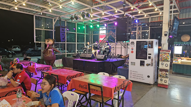 สวนขอบฟ้ามาร์เก็ต นครสวรรค์ - อำเภอเมืองนครสวรรค์