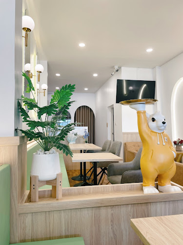 Triple o cafe - การบริการอาหารและที่พัก