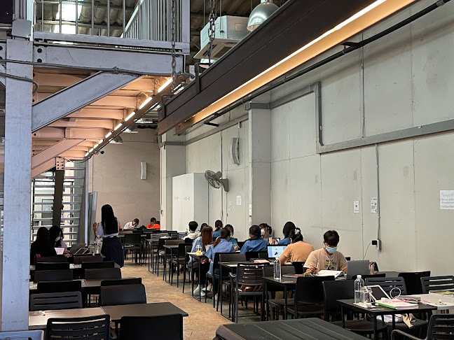 215 1 หมู่ 7 ถ. มะลิวัลย ตำบลในเมือง อำเภอเมืองขอนแก่น ขอนแก่น 40000