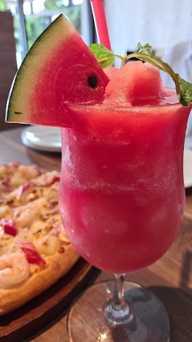 The Pizza Company - การบริการอาหารและที่พัก