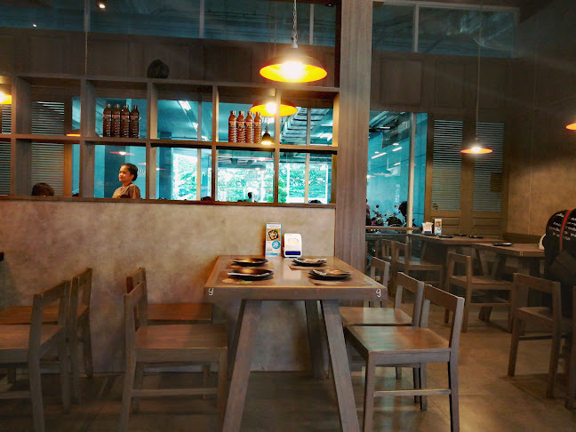 Opinii despre ร้านตำมั่ว The Walk นครสวรรค์ în เมือง - การบริการอาหารและที่พัก