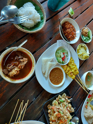 Opinii despre ร้านอาหารปั๋นใจ๋ în อำเภอเมืองแพร่ - การบริการอาหารและที่พัก