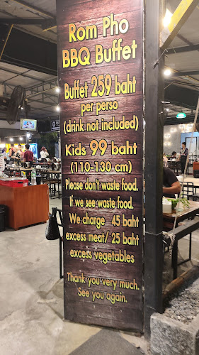 Comentarii opinii despre ร้านร่มโพธิ์