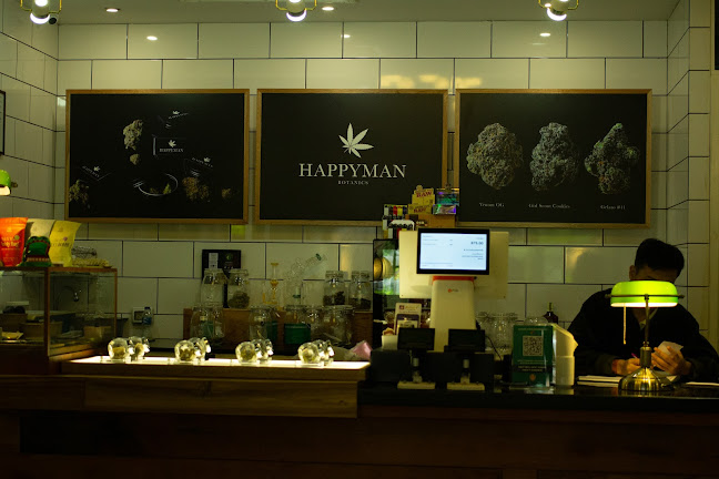 Happyman Botanics Cafe - Mueang