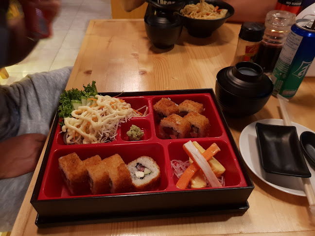 Kapi Sushi Box (Patong) - การบริการอาหารและที่พัก