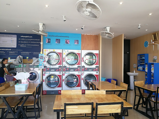 Opinii despre ศูนย์อาหารโคกมะตูม în อำเภอเมืองพิษณุโลก - การบริการอาหารและที่พัก