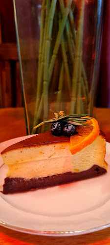 245 247 ถ. จอมพล ในเมือง อำเภอเมืองนครราชสีมา นครราชสีมา 30000