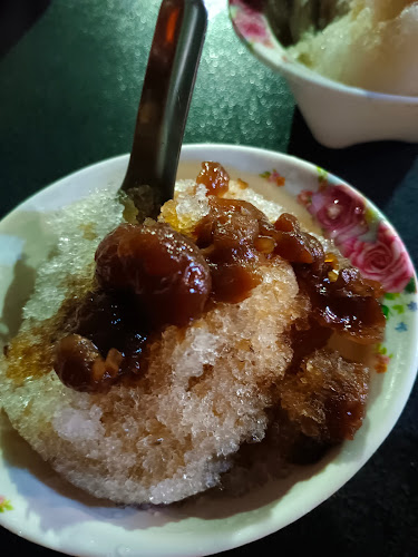 หัวกะทิ รวมมิตรน้ำแข็งใส - การบริการอาหารและที่พัก