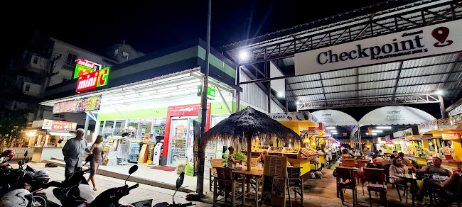 Happy Steak​ House​