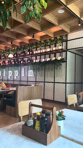 Pippin Eatery - อำเภอบางละมุง