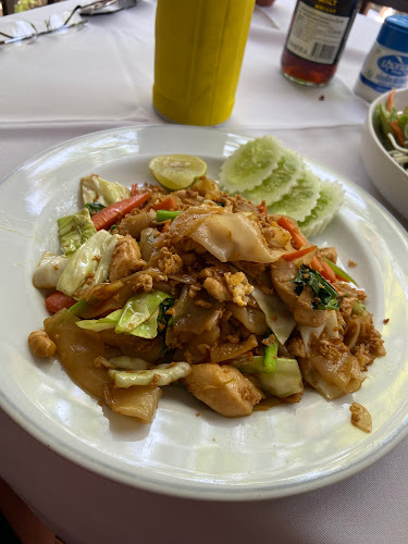 Opinii despre Charming Restaurant în Koh Samui - การบริการอาหารและที่พัก