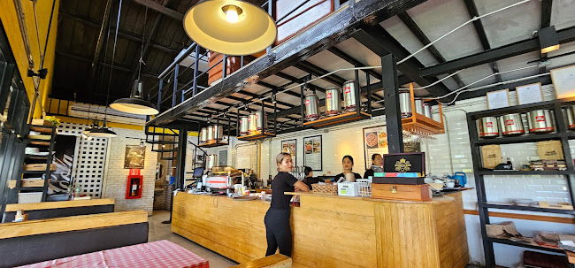 Zurich Bread Café - อำเภอกะทู้