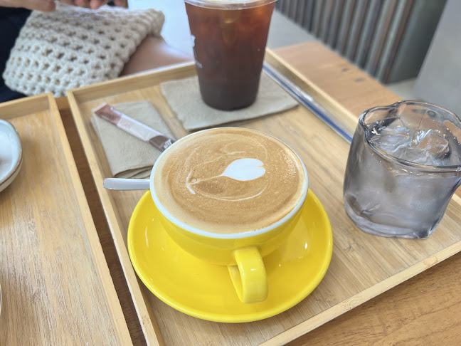 Albatross Coffee Roasters - การบริการอาหารและที่พัก